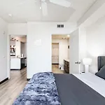 New 2Br Weho Condo Getaway Stay D